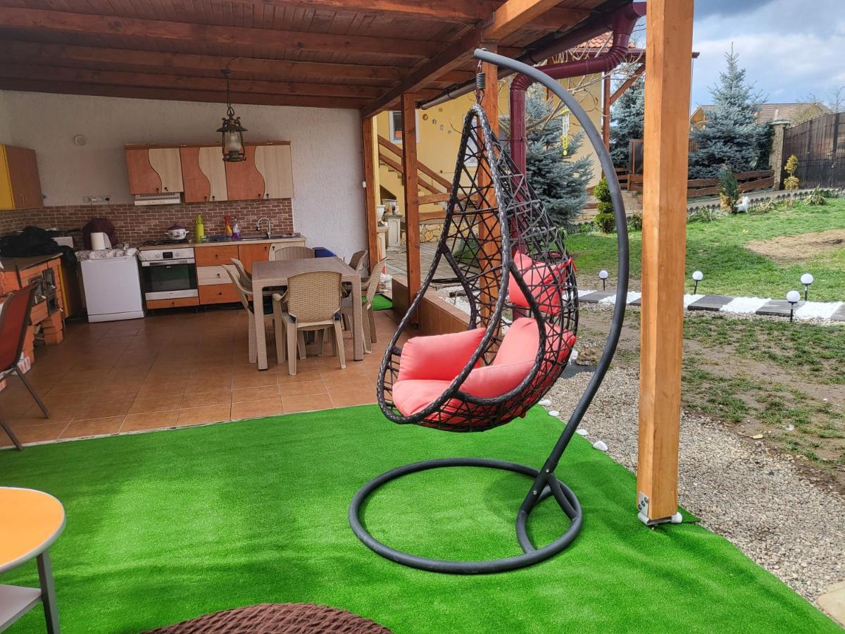 Vila Ana Cu Terasa Gratar Si Jacuzzi Villa Satu Mare Esterno foto